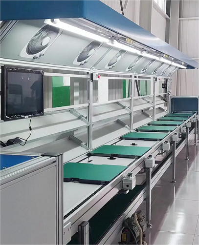 Aplicación de perfil de aluminio con ranura en T en transportador