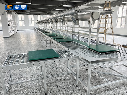 Unpowered roller conveyor line (1) Línea transportadora de rodillos sin alimentación (1)