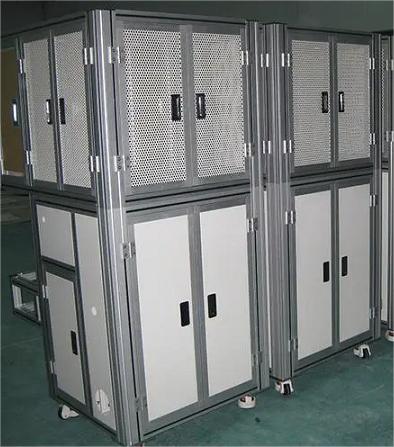 Aluminum profile electrical control cabinet (2) Armario de control eléctrico de perfil de aluminio (2)